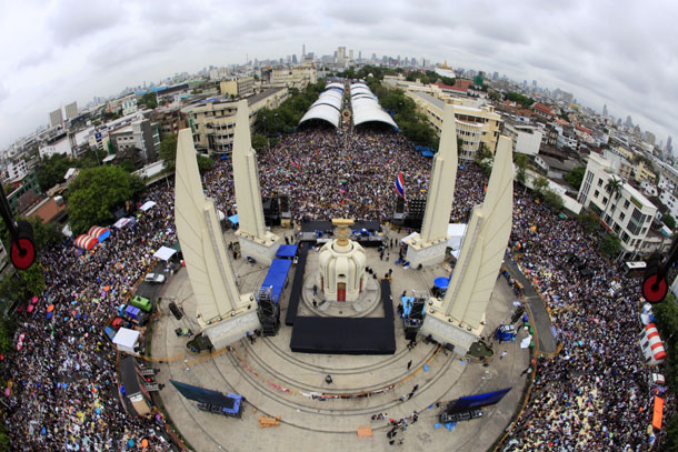 A general view of anti-government protesters demonstrating against the government-backed amnesty bill at the Democracy monument in central Bangkok