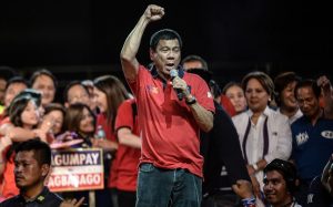97253077_Presidential-candidate-Davao-Mayor-Rodrigo-Duterte-speaks-to-supporters-during-an-election-xlarge_trans++eo_i_u9APj8RuoebjoAHt0k9u7HhRJvuo-ZLenGRumA